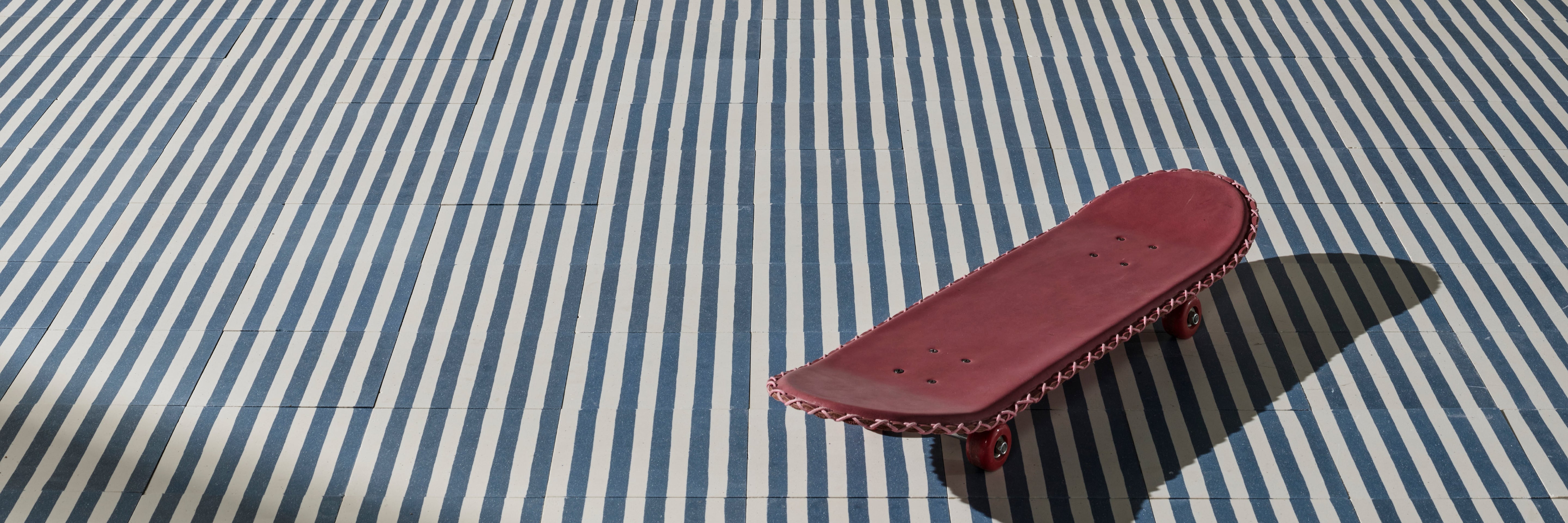 Çizgili Çimento Karolar