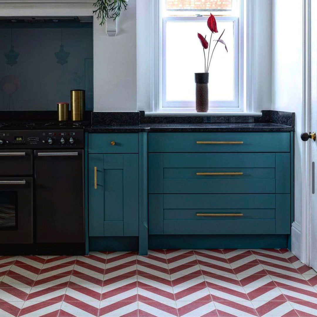 Cross Stripe Burgundy