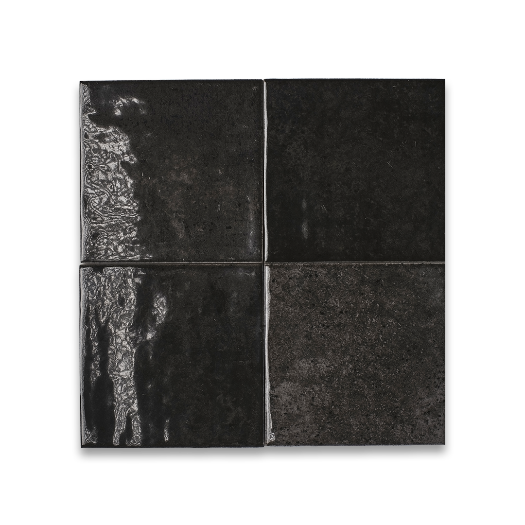 Strata Square Off Black